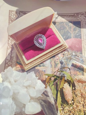【PINK LIGHT FALLS LIKE TEARDROPS RING／（XX424）】