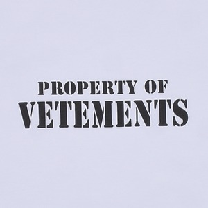 【VETEMENTS】PROPERTY OF VETEMENTS T-SHIRT