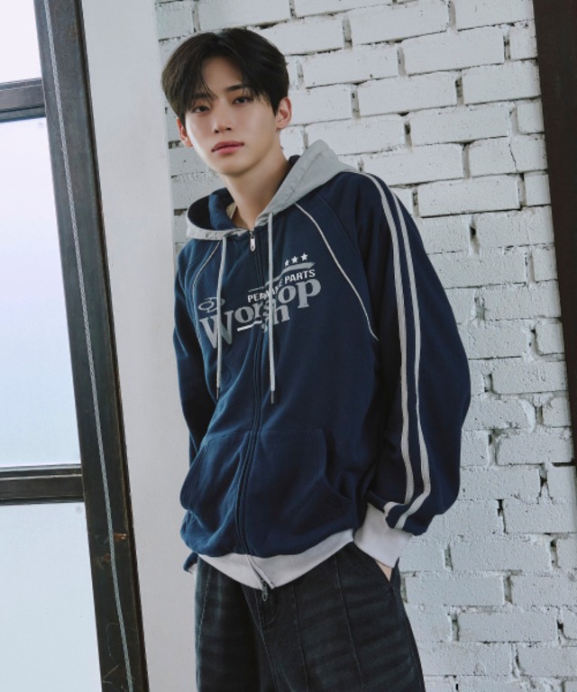 トレカ付き！★CRAVITY ジョンモ 着用！！【TRAVEL】WORKSHOP LINE RAGLAN NYLON MIXED HOO ZIP UP_3color