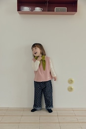 韓国子供服 / 26Autumn / 〖取寄〗MOME / ボタンリバーシブルベスト / キッズ服 /ナチュラル服 / 秋服 *XS~L*