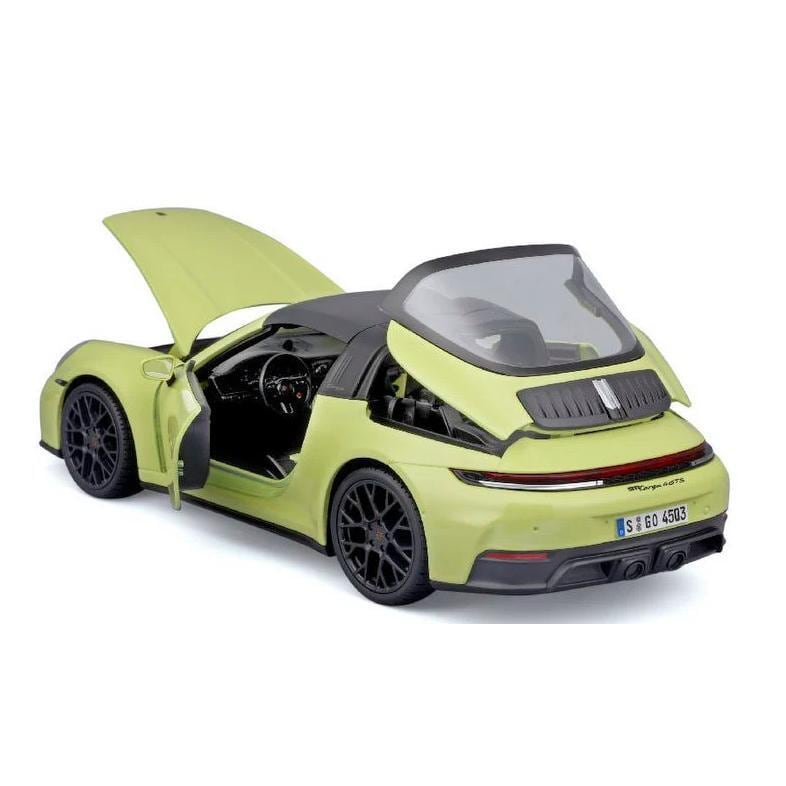 ミニカー Porsche 911 Targa 4 GTS Hybrid Yellow 1/18 Maisto