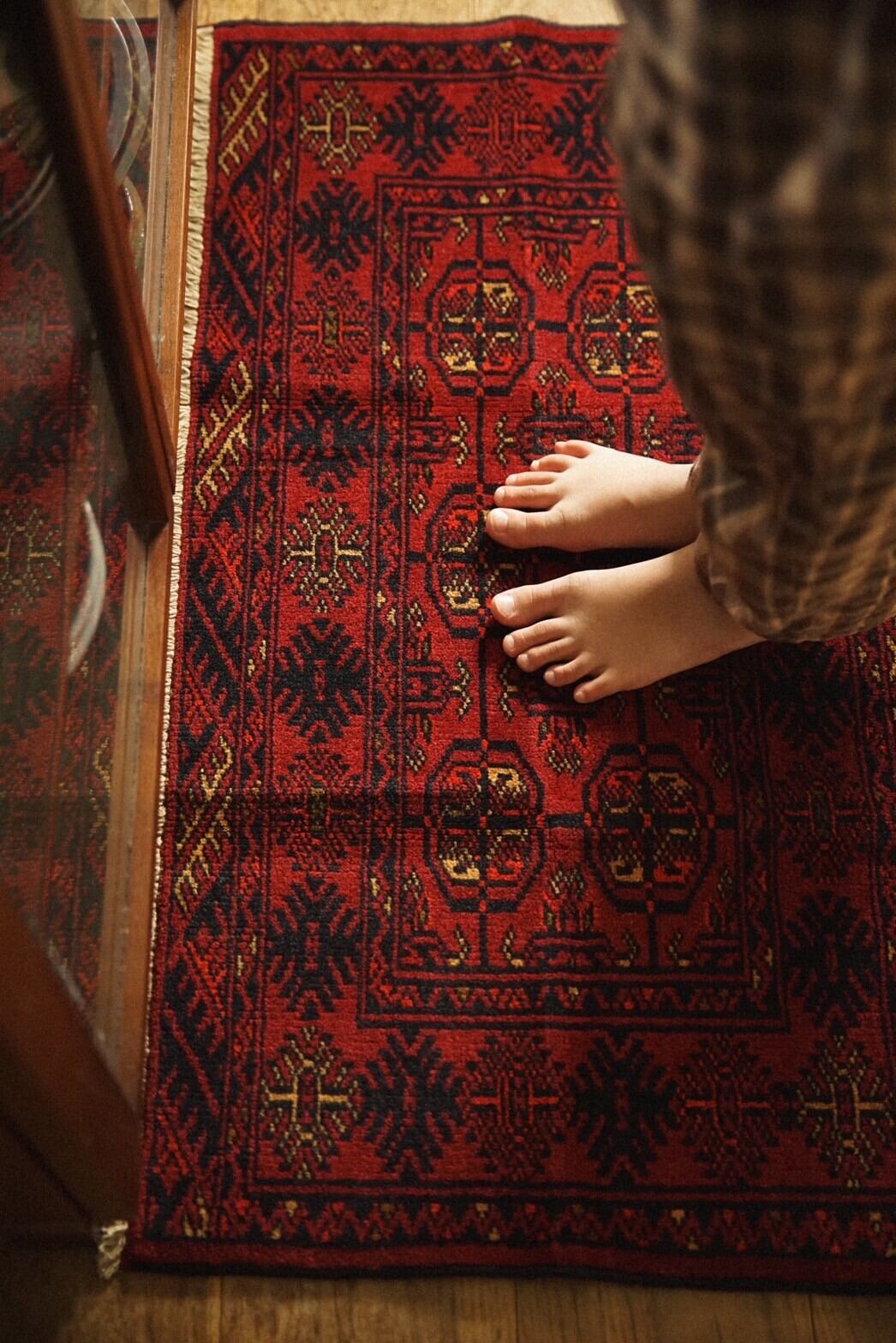 989 -VintageTurkmen rug