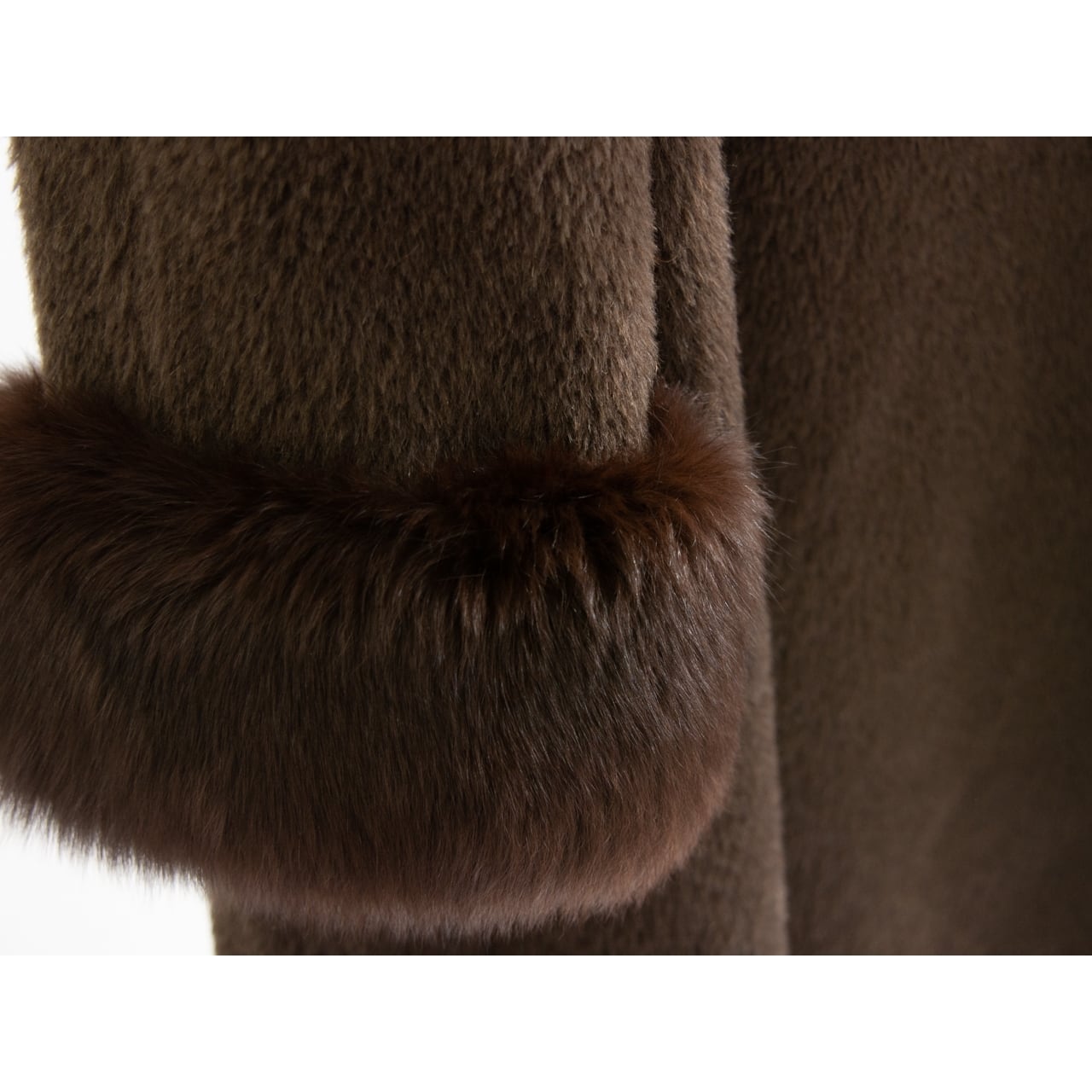 【MASCOTTE MAXCOATS】Made in Italy 80-90's "PIACENZA" Pure Baby Llama Overcoat（イタリア製 ピアチェンツァ ベビーラマ オーバーコート）