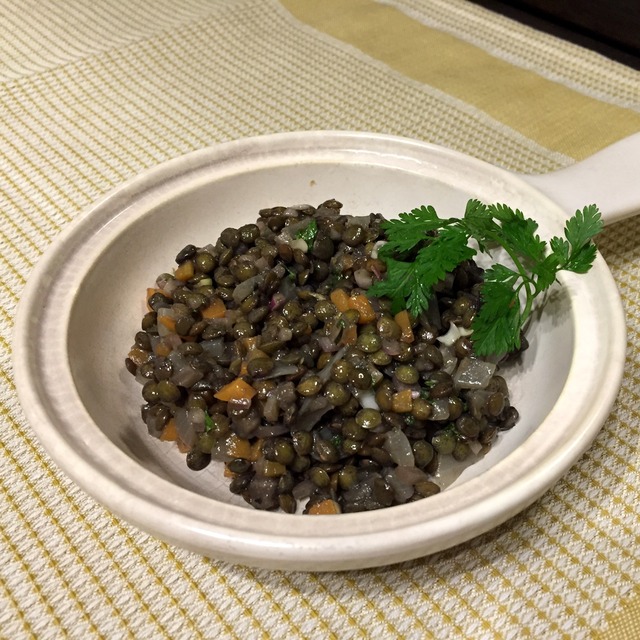 レンズ豆のサラダ（ル・ピュイ産緑レンズ豆使用）