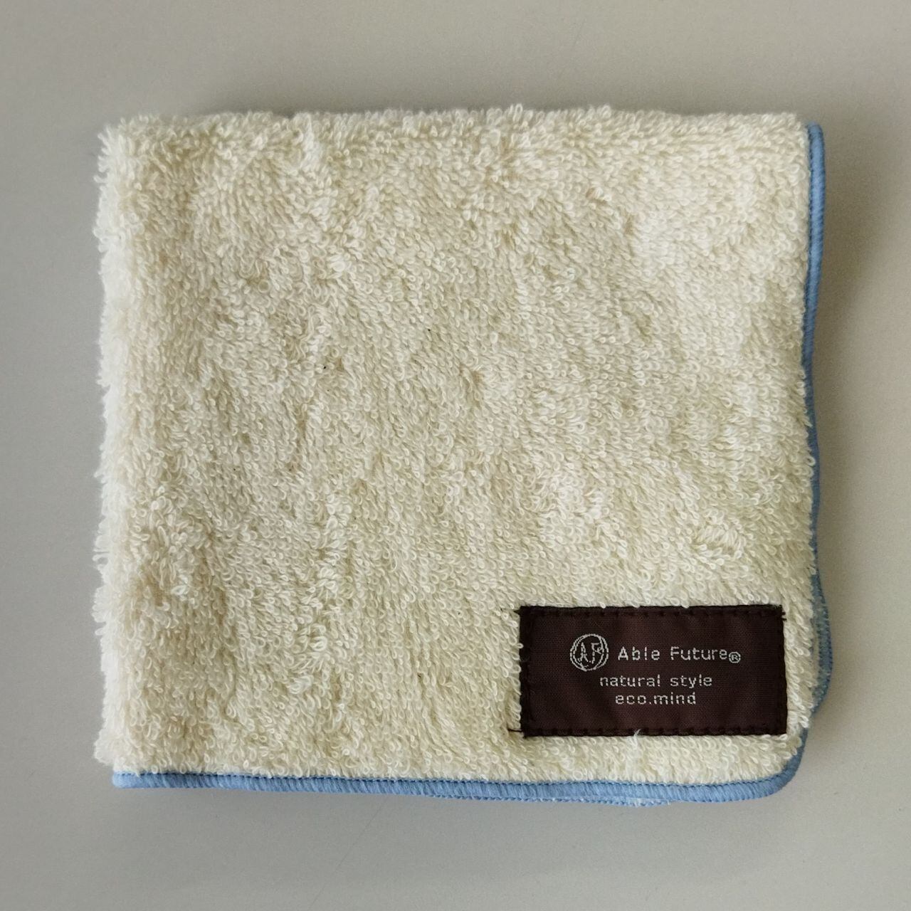 厚みが自慢のうららかハンカチタオル（25×25cm）今治産 | 京都金桝