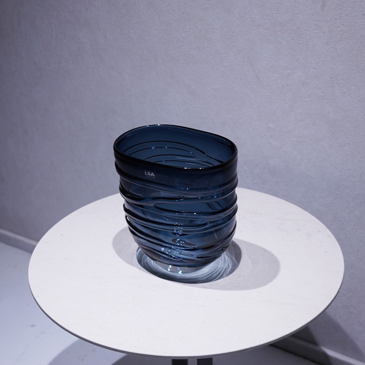 LSA International ガラスベース Yarn Vase H24 フラワーベース 花瓶 オブジェ インテリア 雑貨 小物 モダン / 関連:アクタス Francfranc
