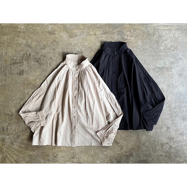 SOIL(ソイル) SUPER FINE VOILE WITH POLY SELVAGE FLY FRONT GATHERED SHIRT
