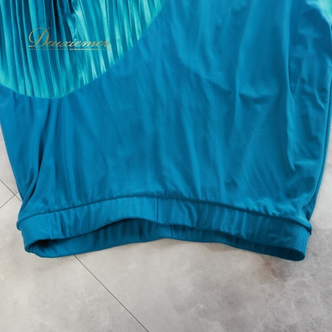 社交ダンス 衣装 スカート グリーン系 チャコットロイヤルダンス Chacott ROYAL DANCE 緑 プリーツ 上品 伸縮 ストレッチ 練習 レッスン パーティー かわいい ダンス衣装 イベント ステージ 光沢