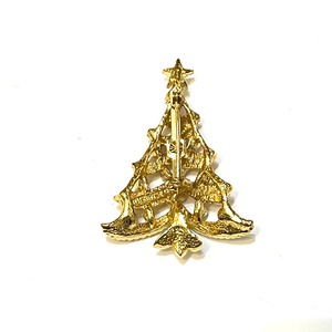 Vintage gold chiristmas tree broach