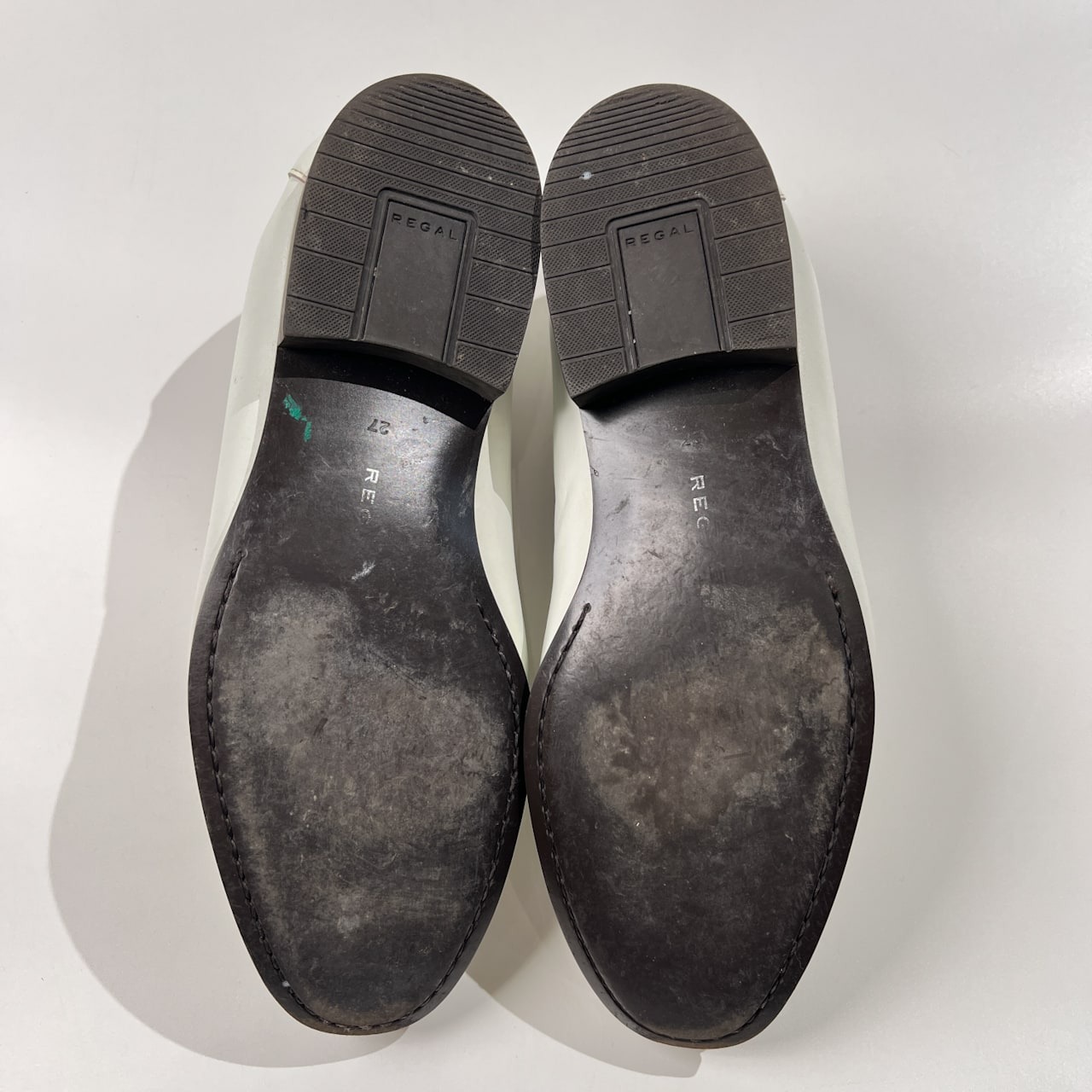 REGAL リーガル タッセル ローファー レザー シューズ サイズ 27 /ホワイト/革靴