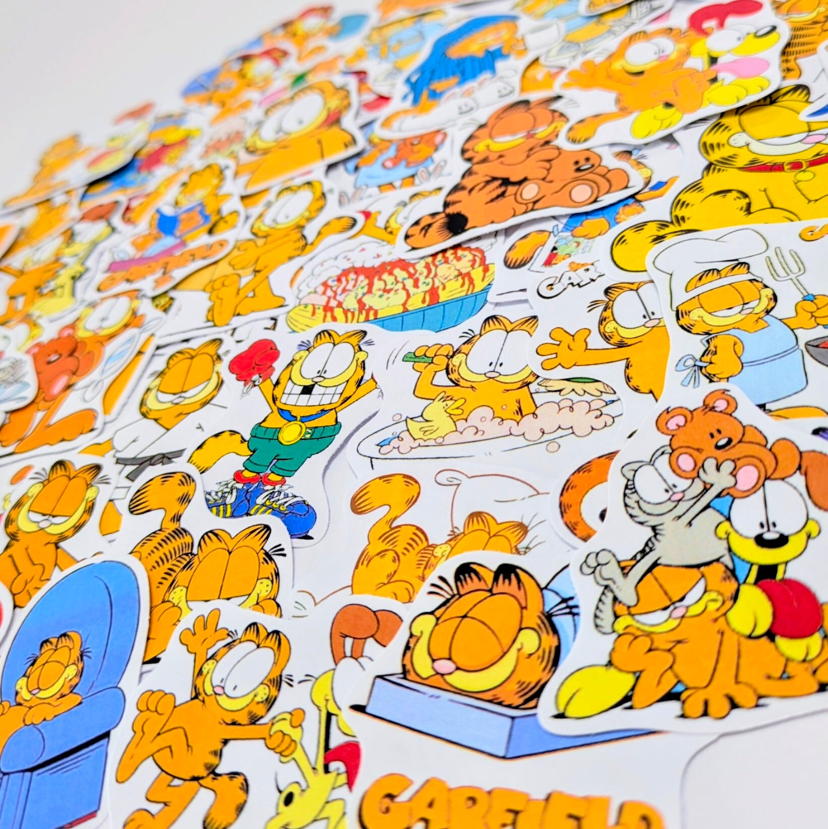 送料無料!【 Garfield ( ガーフィールド ) 】PART.5 STICKER(ステッカー)55枚くらいステッカーSET(笑) 〚アメリカン雑貨 アメトイ〛