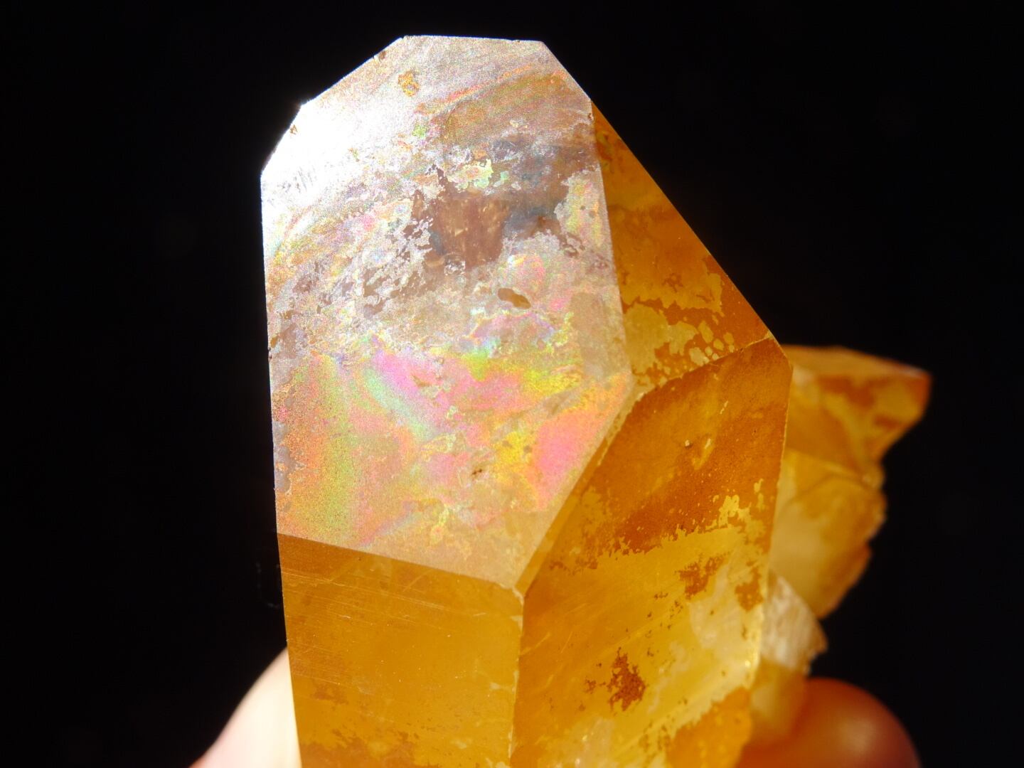 ソラリス・クォーツ」 天然レインボーオーラ＆ゴールデンヒーラー