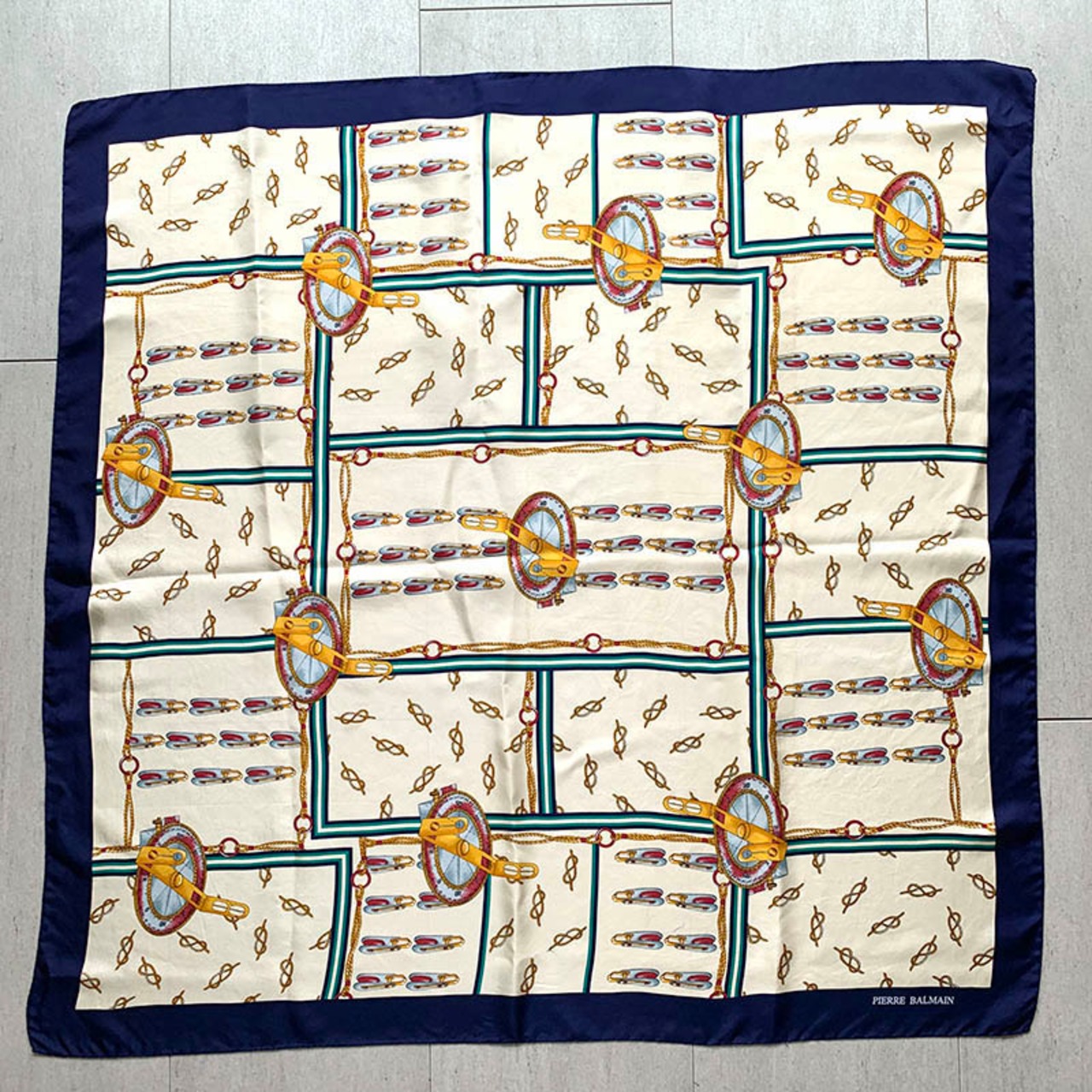 シルクスカーフ イタリア製 Pierre Balmain 航海モチーフ