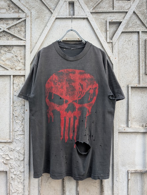 "SKULL" fade & damage tee