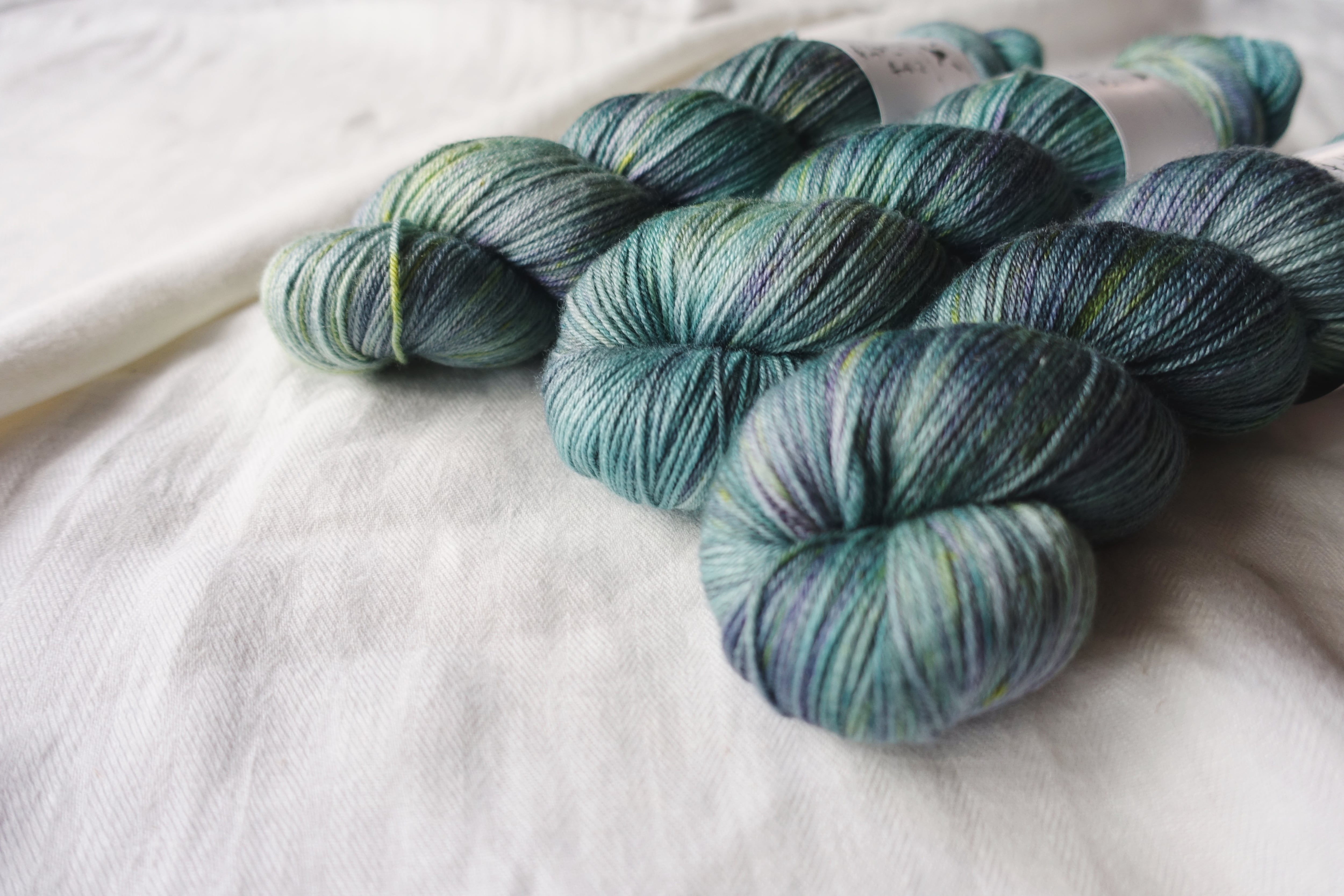 手染め糸]Premium Silk+Wool Sock_Bird song | 手染め毛糸のYaoskep Yarn