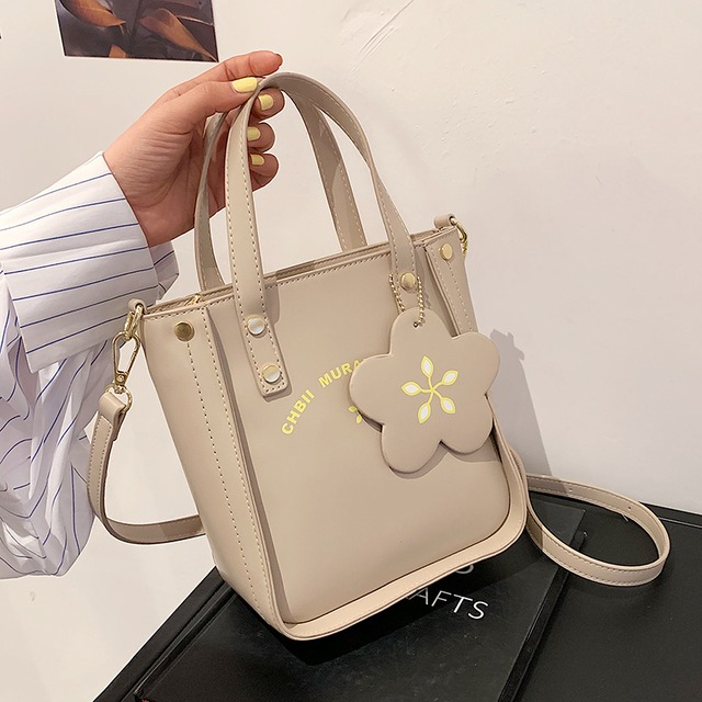 サマーレッド 夏物 メッセンジャーバッグ Tiancai_Wing_Bag14607869410