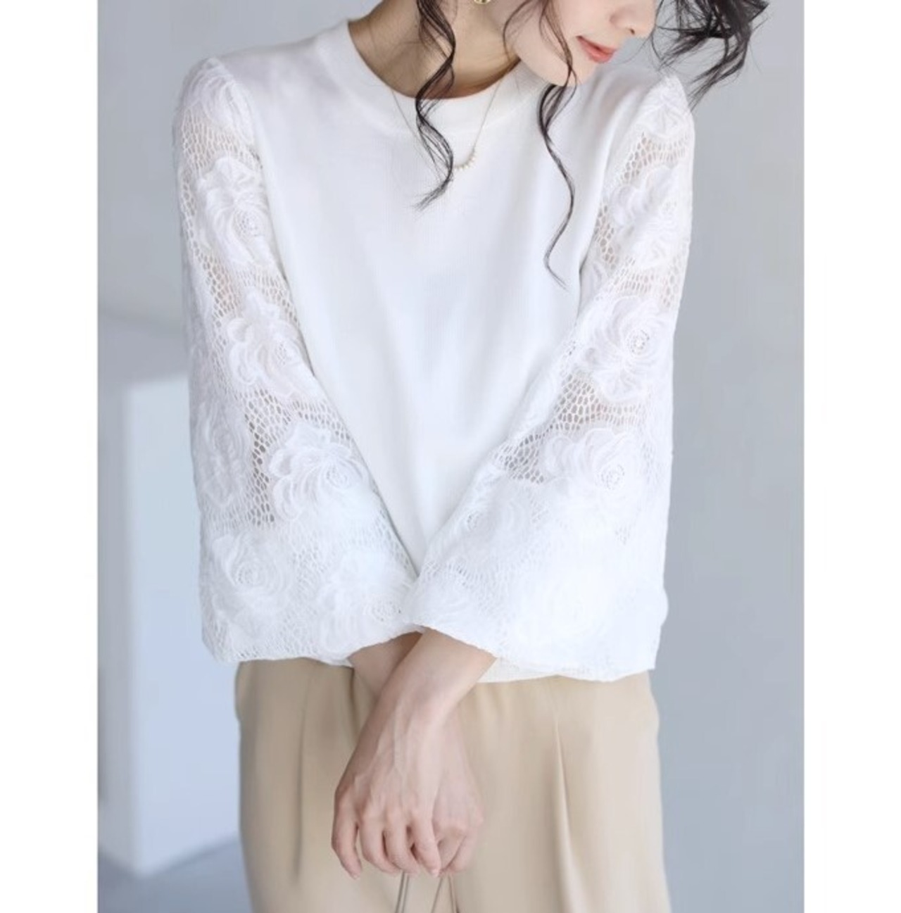 フラワーレーススリーブプルオーバー 4color A00595