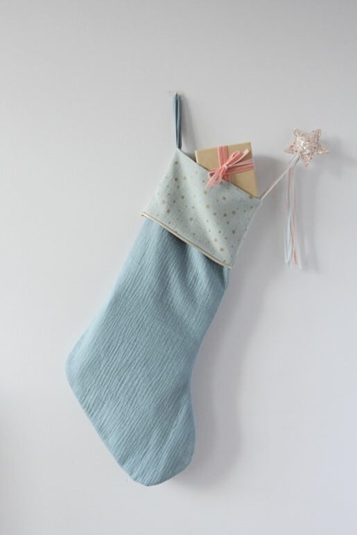 X432B-Starry Christmas Stocking Blue-PINK