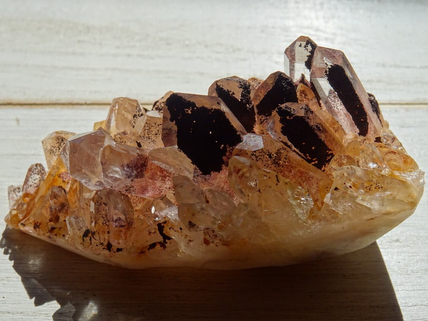 サンセットファントムクリスタル（クラスター） ~Sanctuary of Red