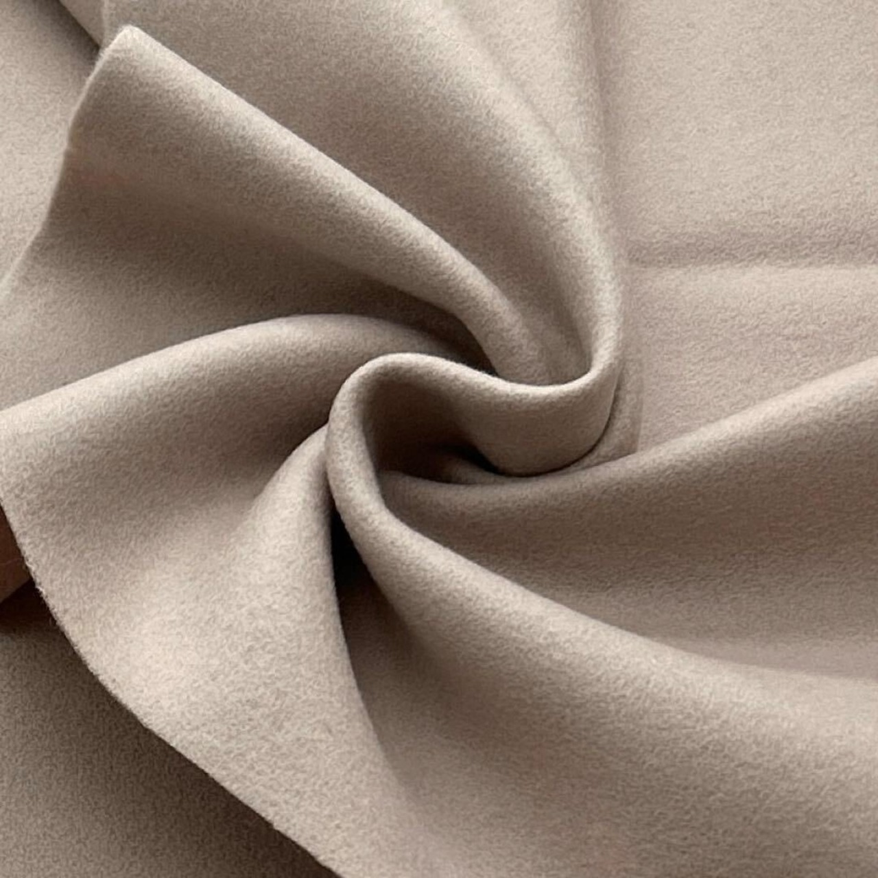 ★NY872◆2ｍ◆ラスト1点！ウール100％弱毛羽立ちソフトメルトン生地◆ピンクベージュ