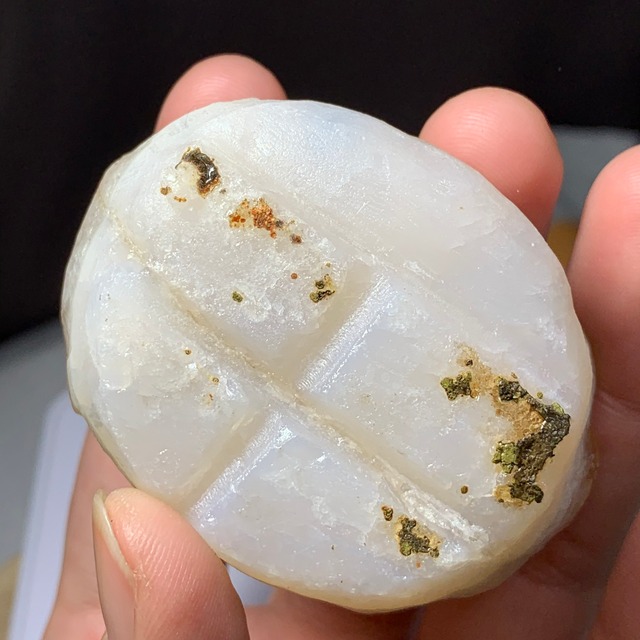 4.シトリンクラスター・ハリネズミ