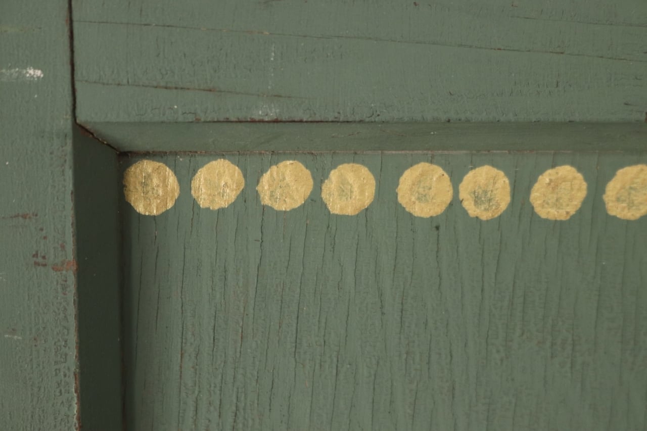 レトロ 建具 扉 引き戸 ドア ペイント 緑 グリーン 花柄 木製