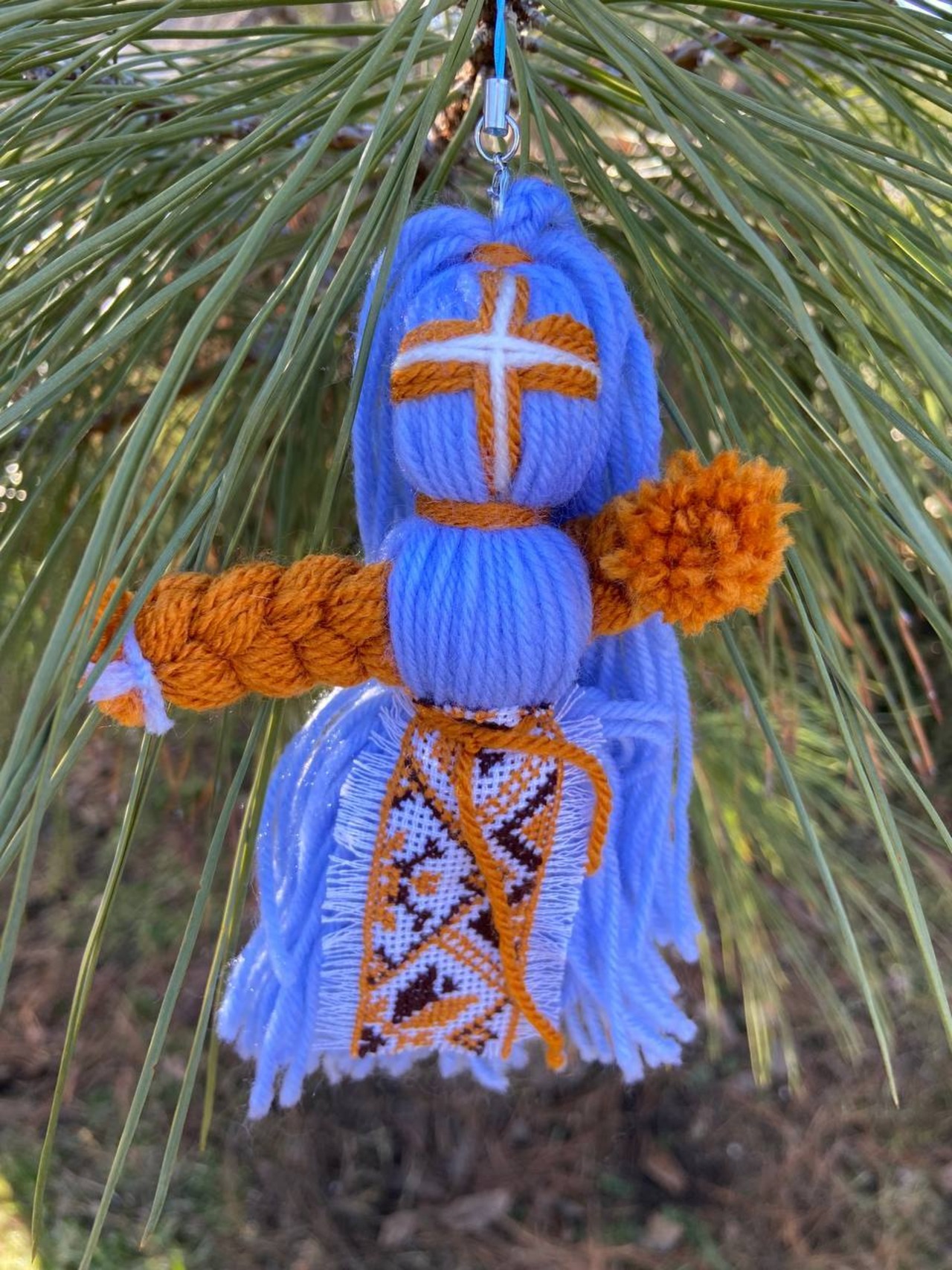 UA.Designer手作りモタンカ（ウクライナの御守り） - 1