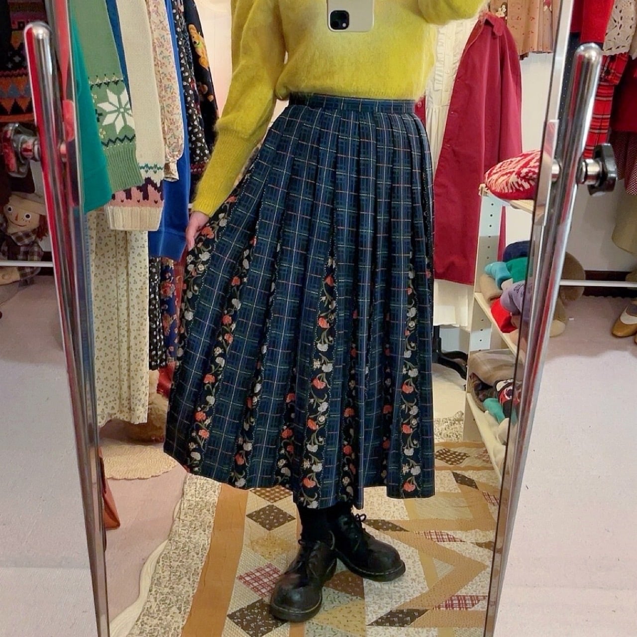 blue check flower tuck skirt
