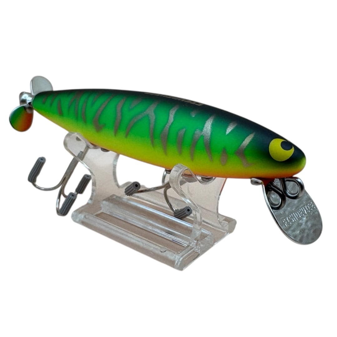 FISHDEVICE トッパースピン｜ただ巻き＆トゥイッチ対応 テールスピン