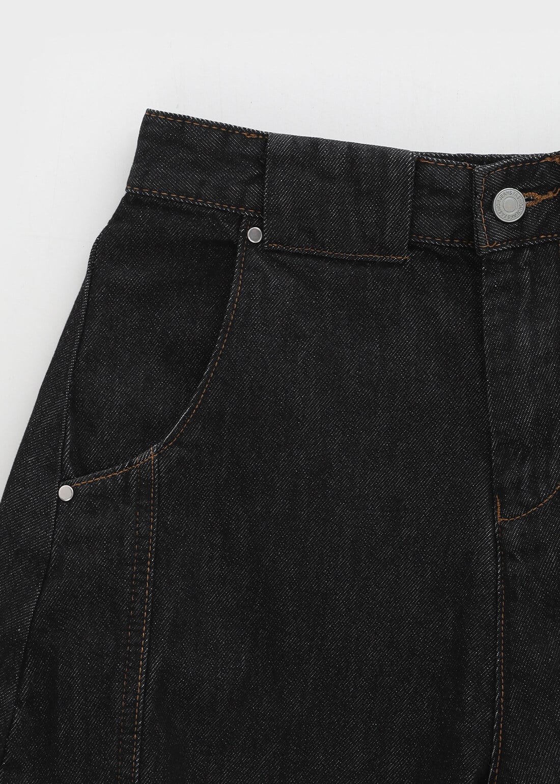 ☆aespa ニンニン 着用！！【BLACKUP】Bermans Curved Wide Balloon