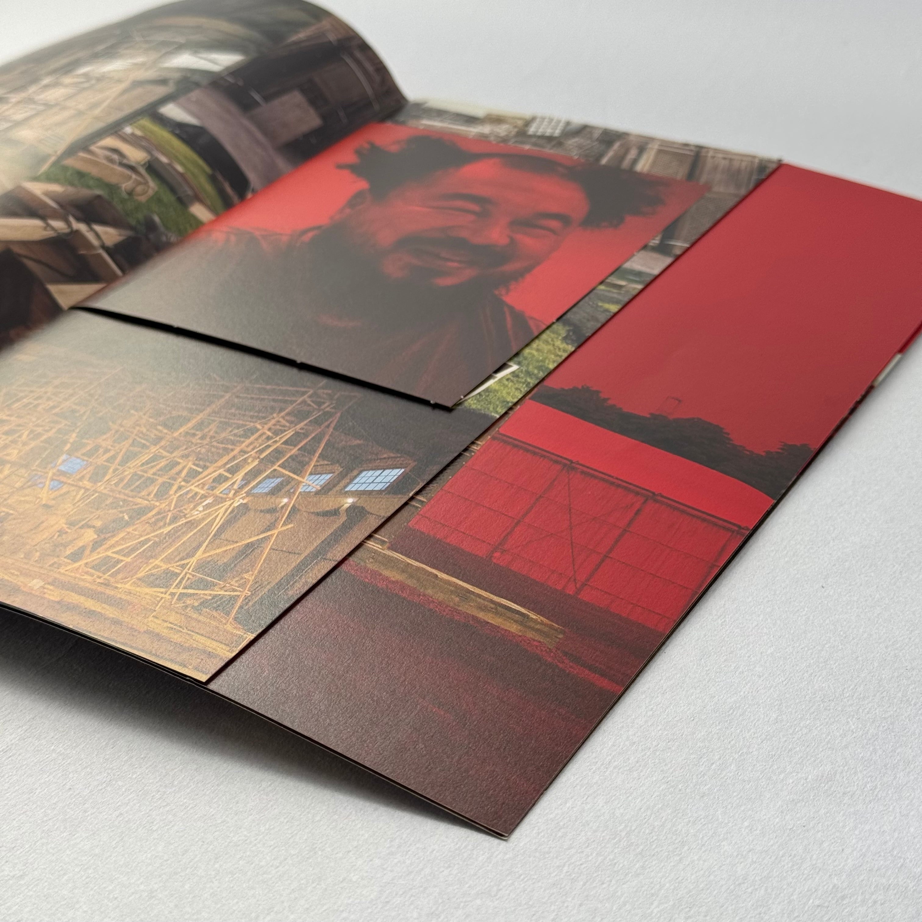 コムデギャルソン Ai Weiwei DM 5冊 2010頃 コムデギャルソン Ai Weiwei DM 5冊 2010頃 COMME des GARCONS／Ai