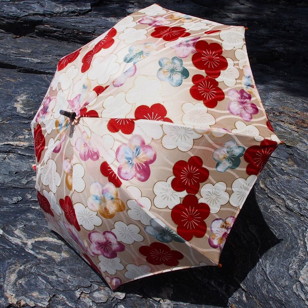 着物リメイク日傘＊梅の柄の小紋から作った日傘, Kimono upcycling