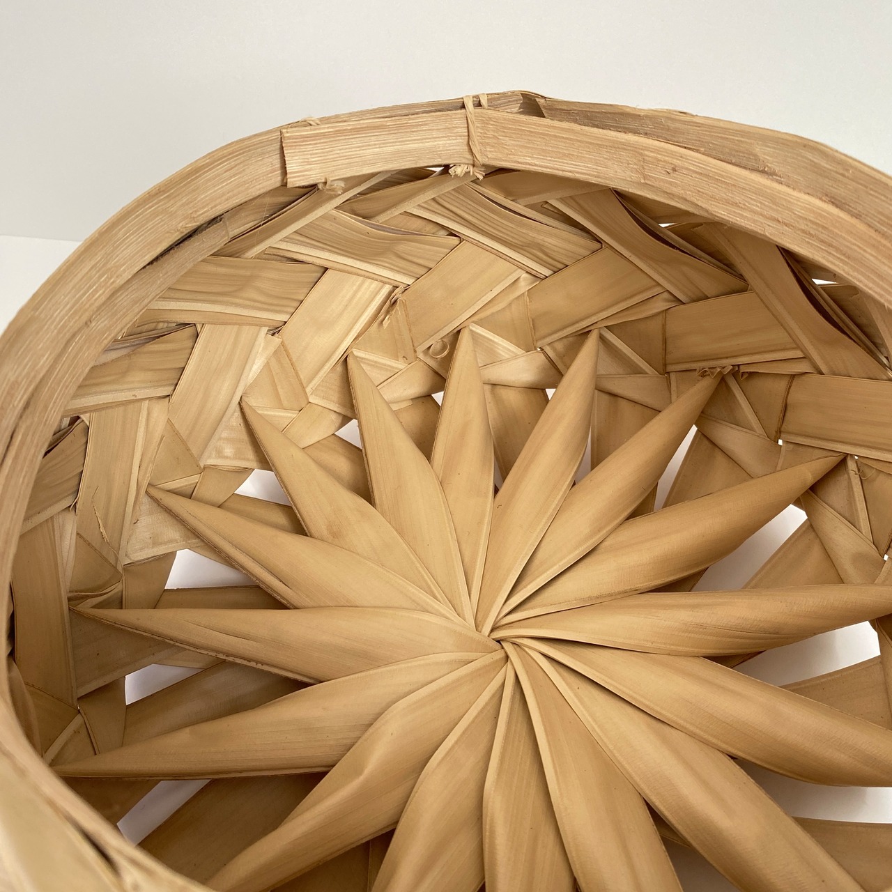 ババス椰子 籠 深型 M