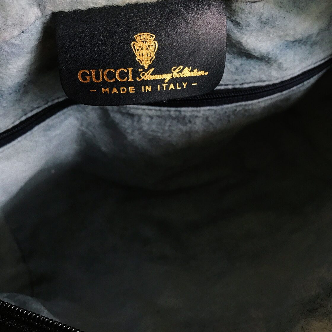 old gucci…オールドグッチ シェリーライン ネイビーカラー… | PAY ID