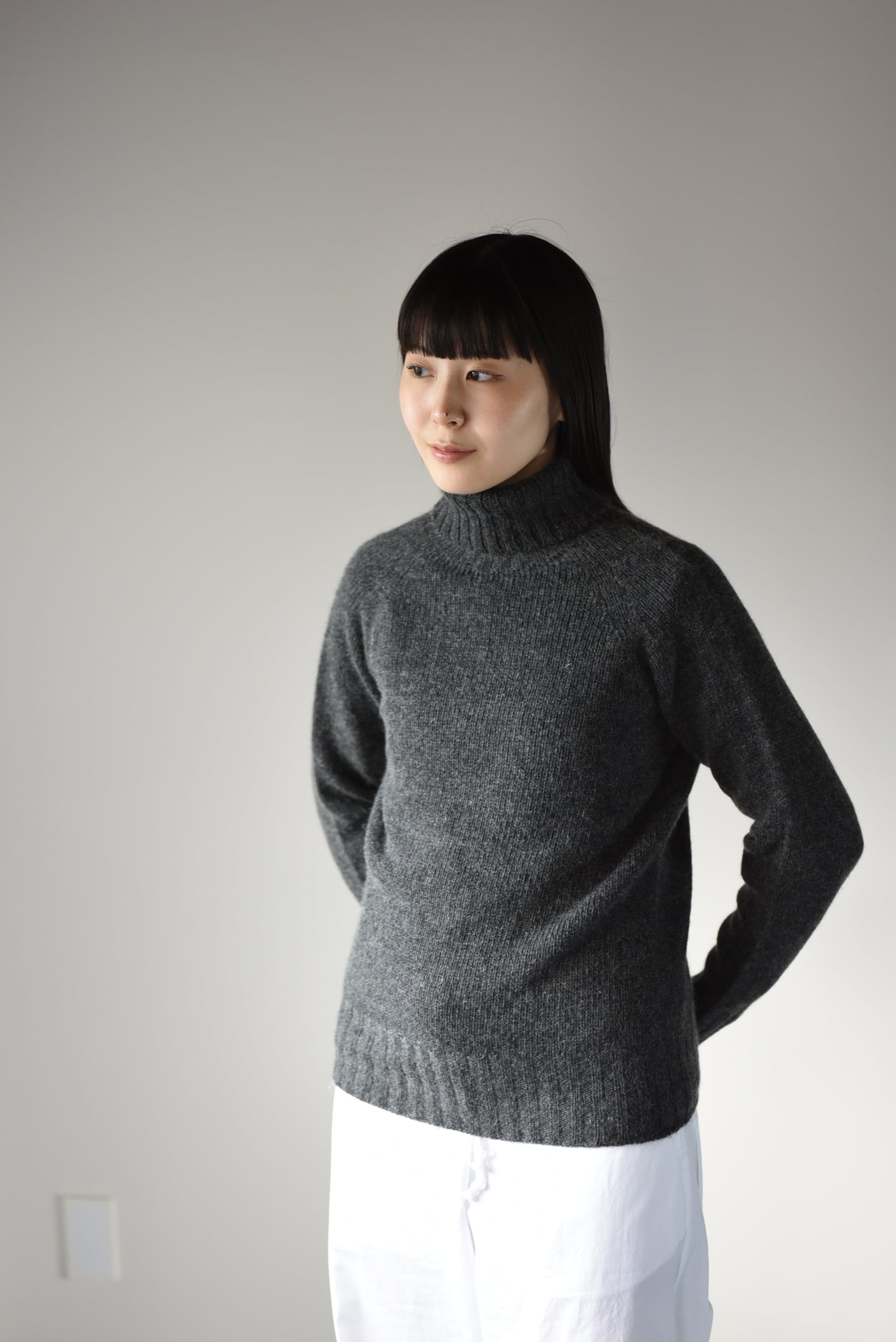 eleven 2nd|イレブンセカンド|ヤクタートルネックセーター |チャコール