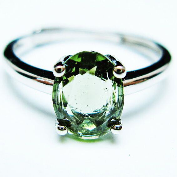 モルダバイト リング 指輪 12号 フリーサイズ 一点物 メール便可 [M便 1/20] 199-477