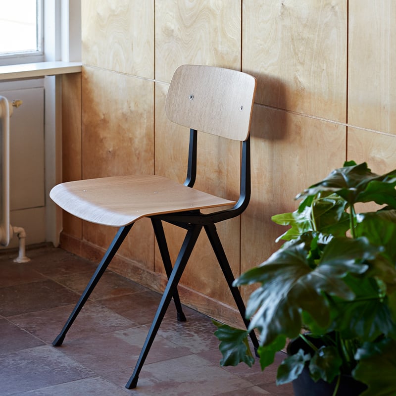 RESULT CHAIR Beige Frame / Oak Water Lacquer［ HAY ］ | REAL Style
