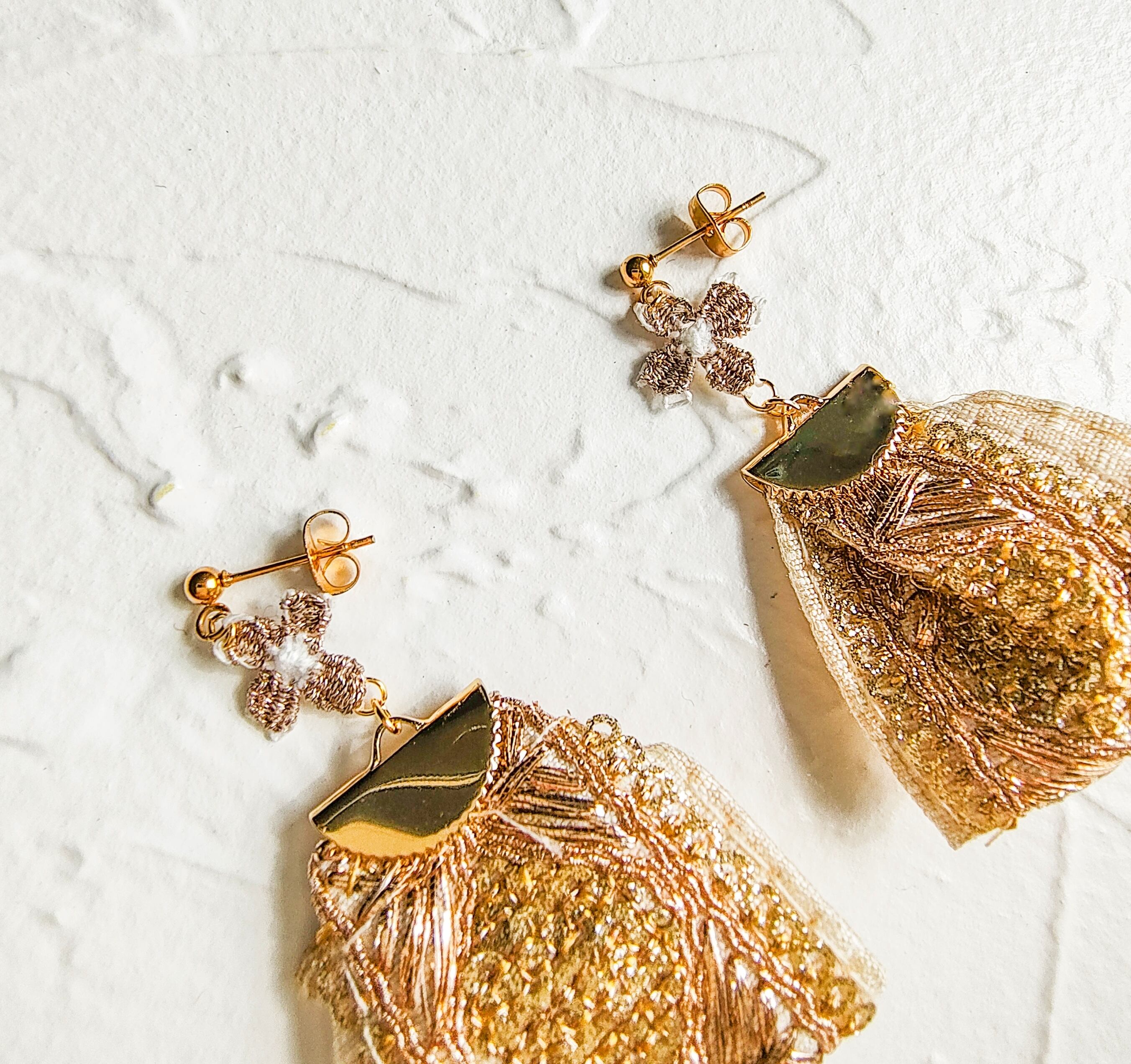 【クローバー&刺繍】pierce ☽