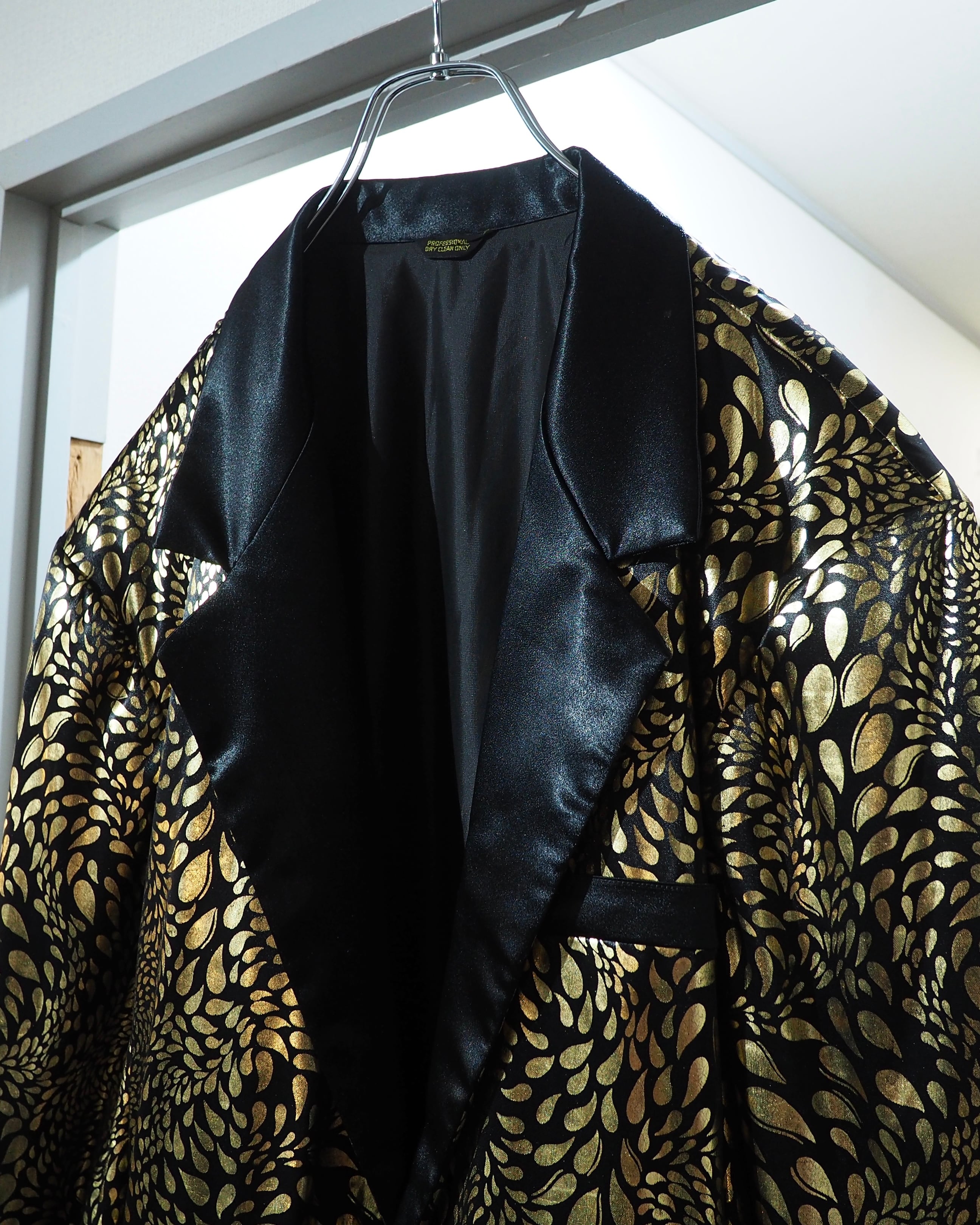 1980s ” made in USA ” Luxury gold pattern vintage loose Satin jacket