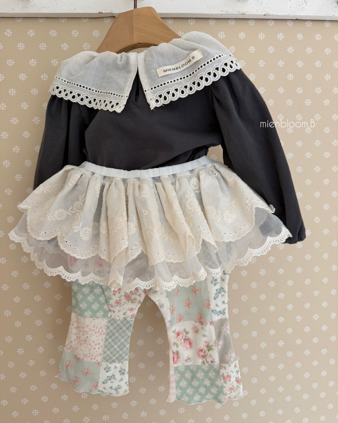 送料無料【予約】/ babyシュシュ襟Tシャツ / mienbloom