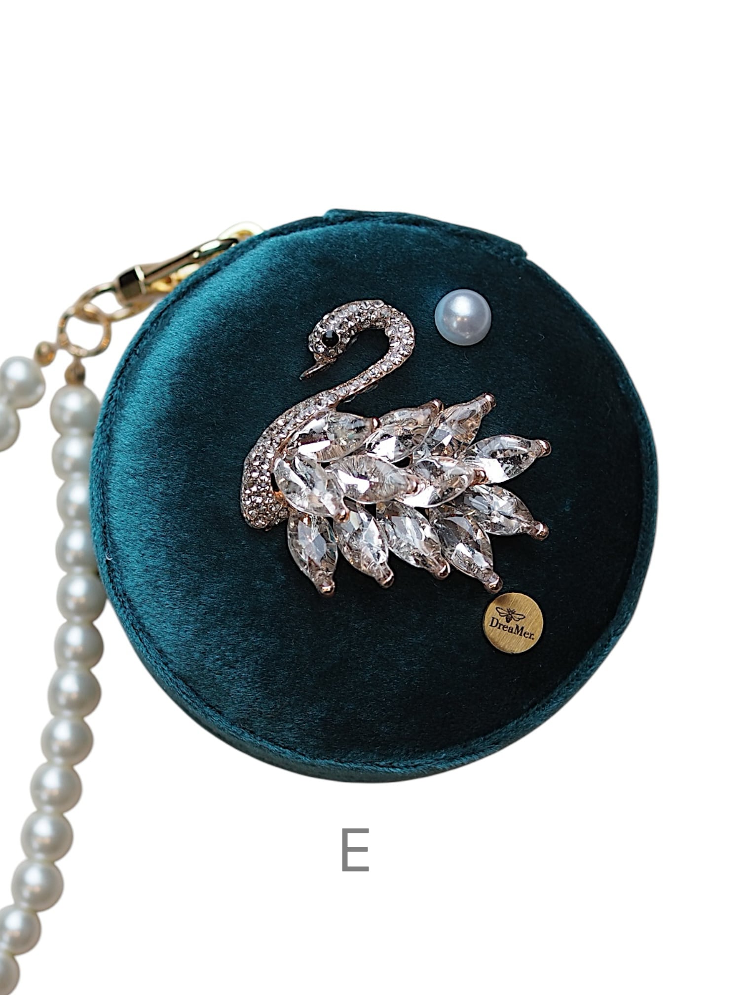 Swan Jewelry Box】Xで807万再生突破！｜Macaron Box | DreaMer.