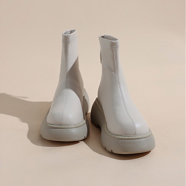 back zip leather ankle boots　J00250