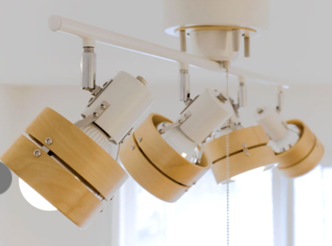 ⭐️未使用品⭐️シーリングライト 4灯 調光 調色 LED電球60W形 リモコン付 シーリングライト 4灯 LED電球60W形付 調光 調色 間接照明