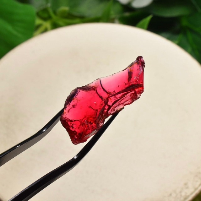 シエラネバダ産 マルチカラーアンダラクリスタルミニ原石セット ~LOVE~ 小皿付き