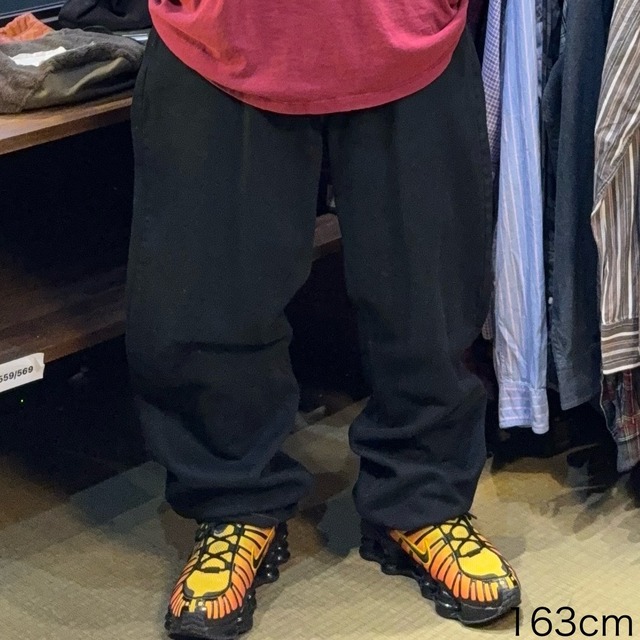 【W38×L32】Levi's550   ブラックデニムパンツ  革パッチ　後染め