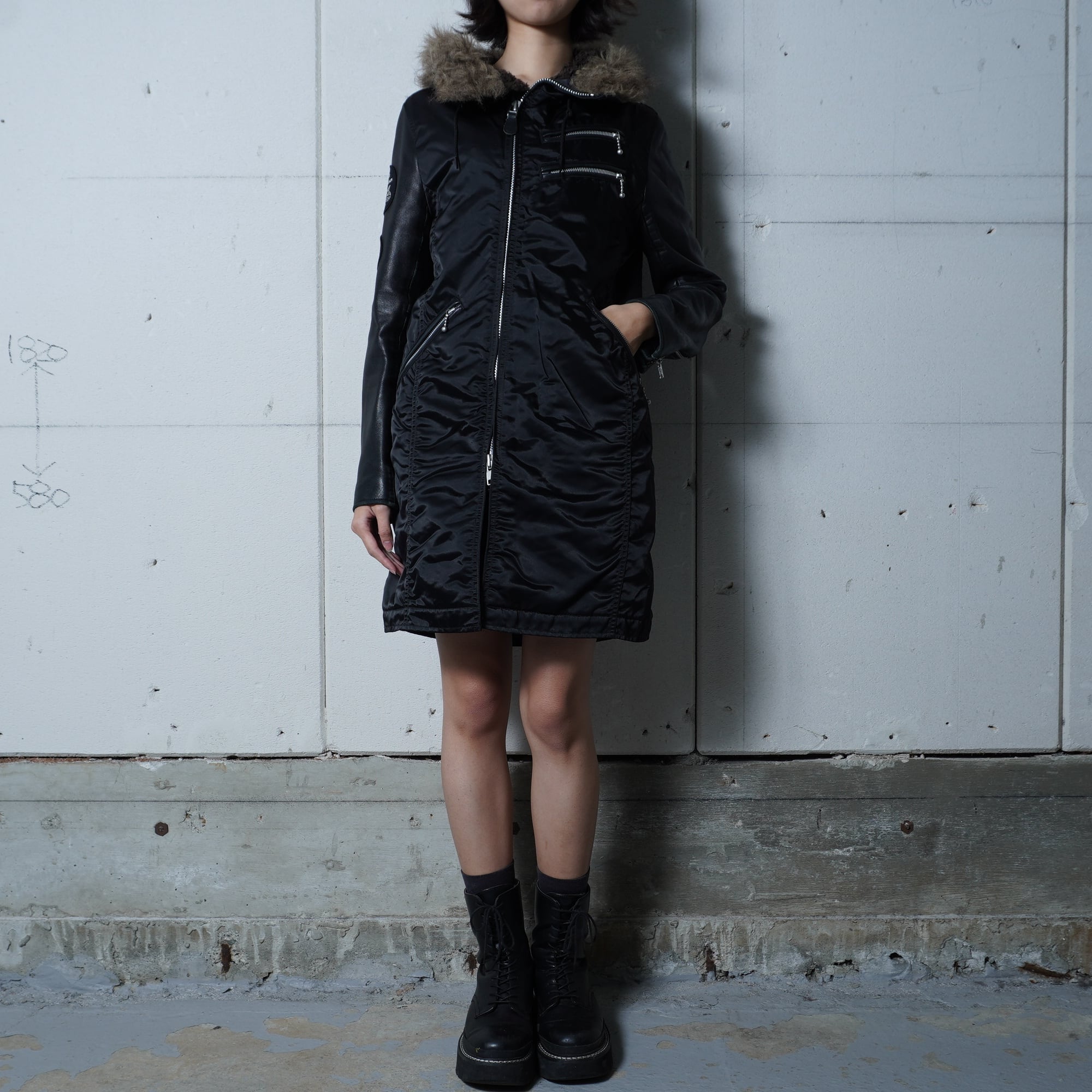 HYSTERIC GLAMOUR】ヒステリックグラマー Y2K プリマロフトラムレザー