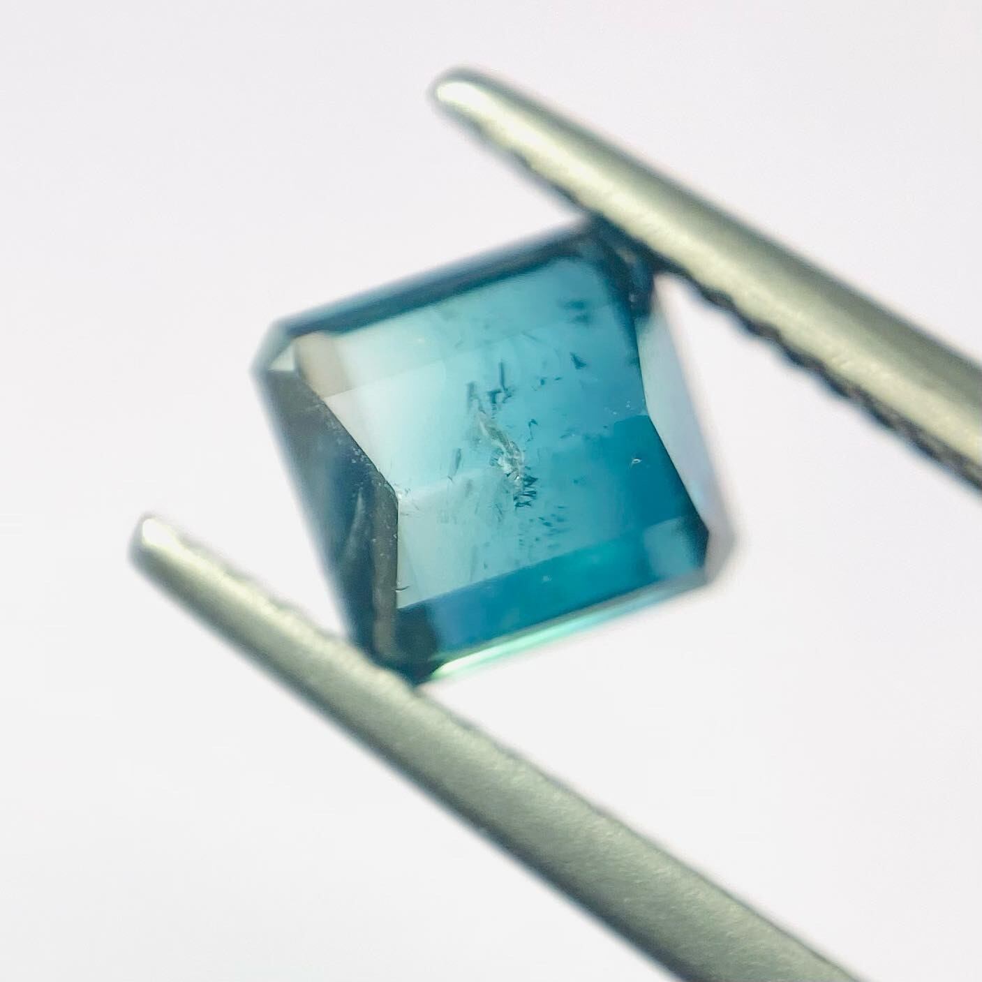 ハワイアンなバイカラートルマリン