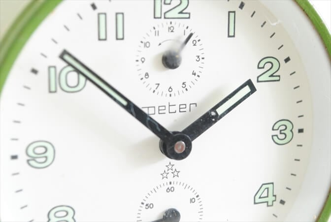 ドイツ製 ヴィンテージ PETER 手巻き 目覚まし時計 ゼンマイ式