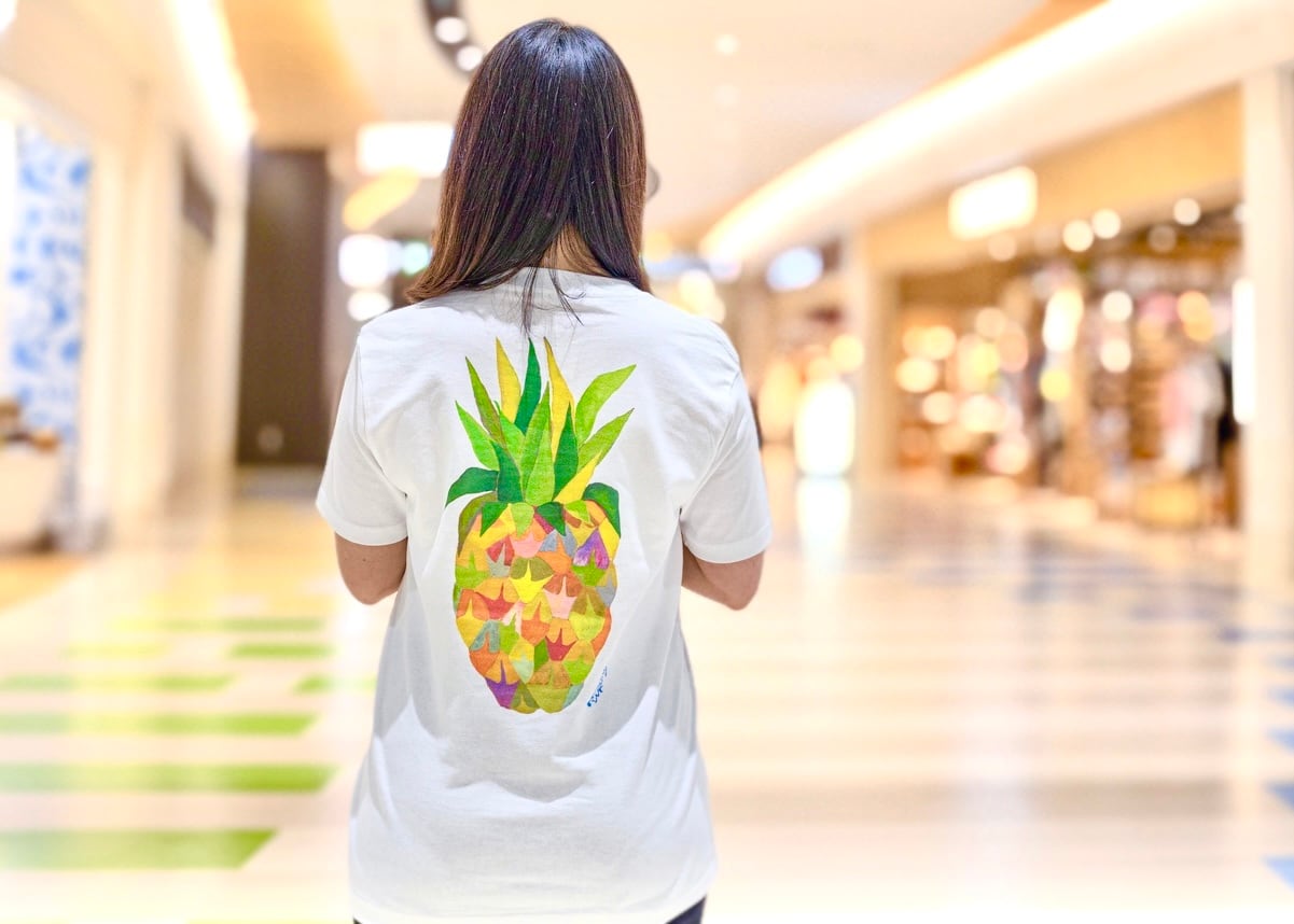 MEGU WAZOUSKI パイナップルTシャツ | Dear Okinawa,