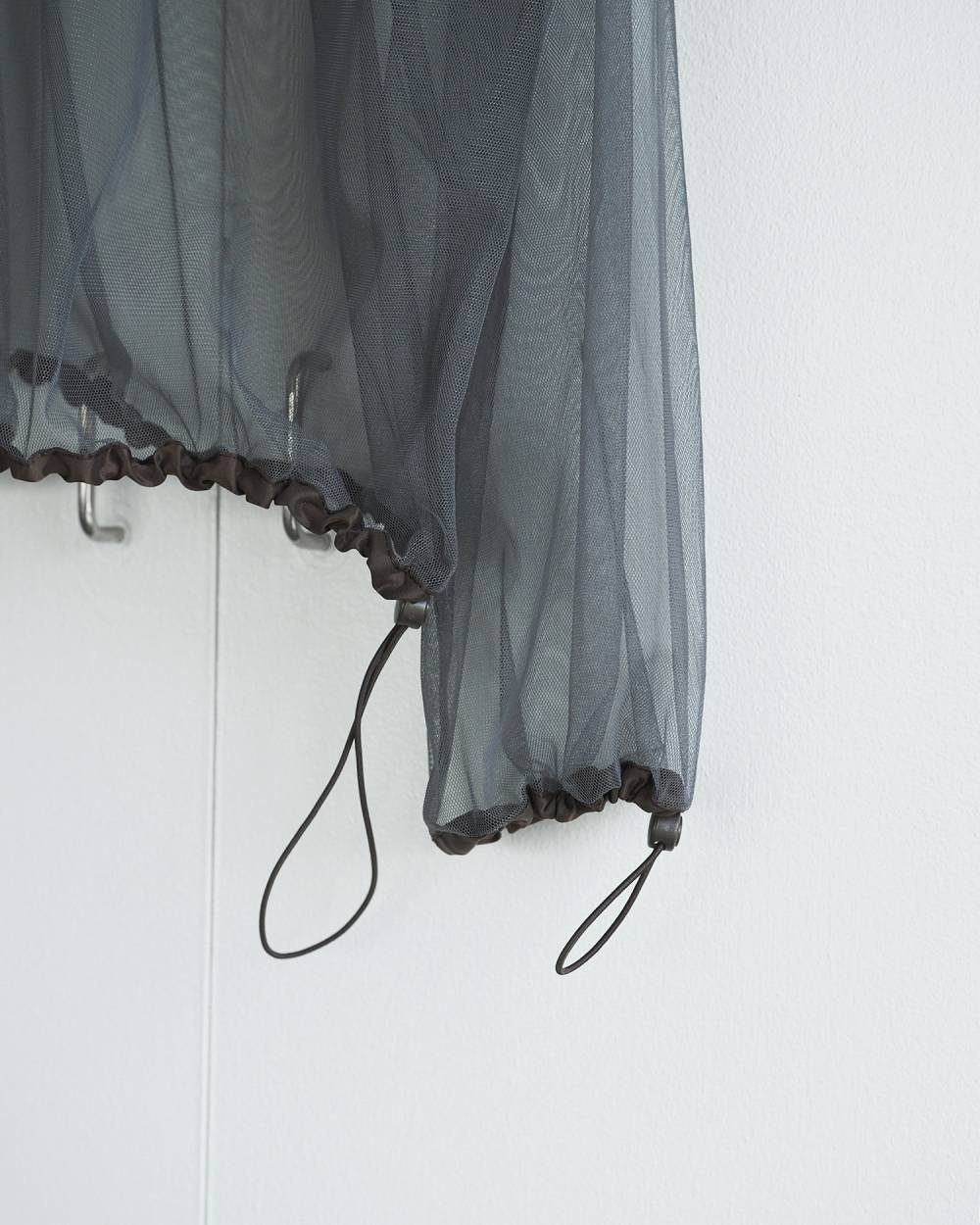 anuke(アンヌーク) Tulle Zip Blouzon | サウスオレンジ｜メンズ